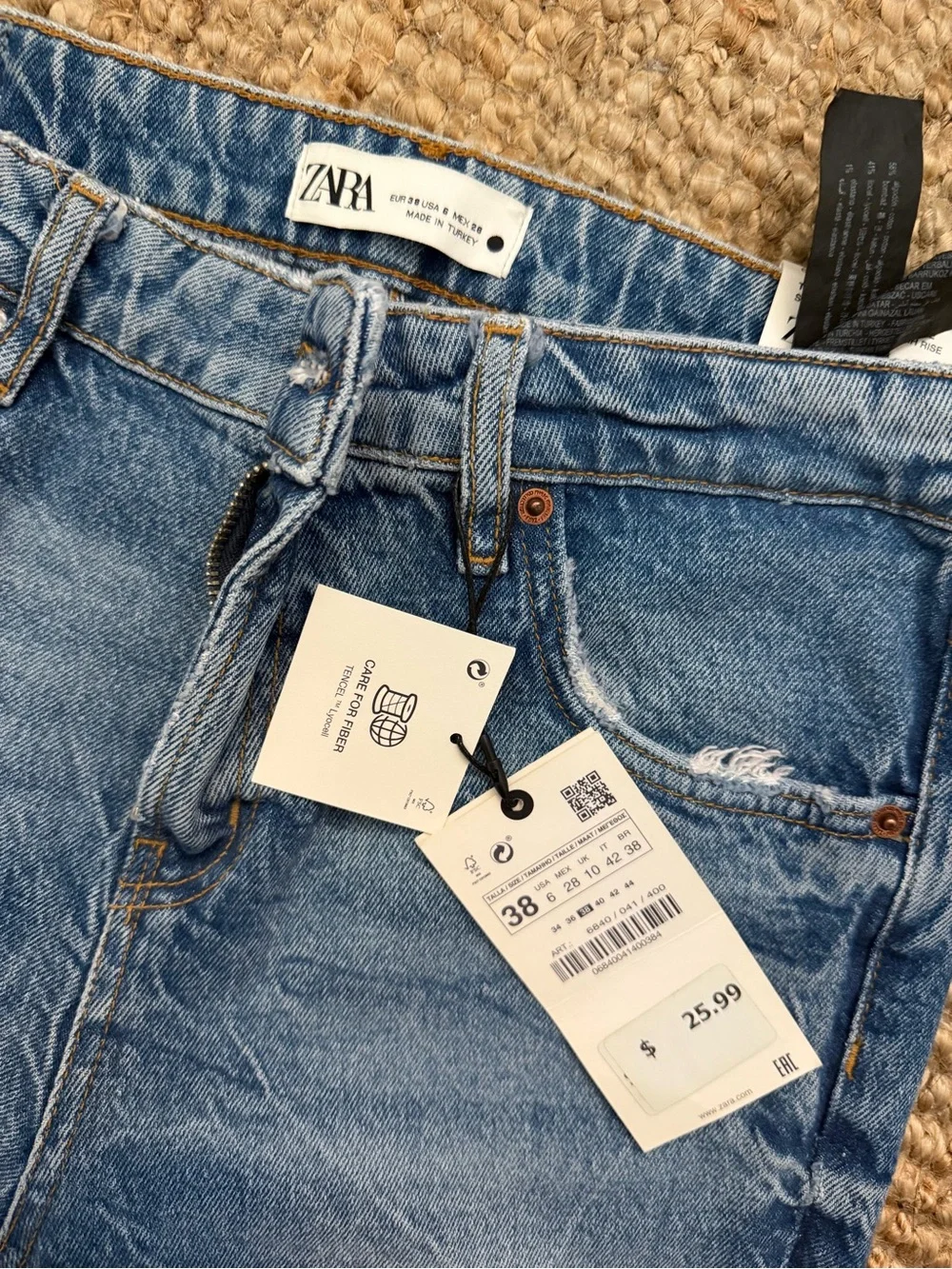 Zara Men's Light Blue Straight Jeans
